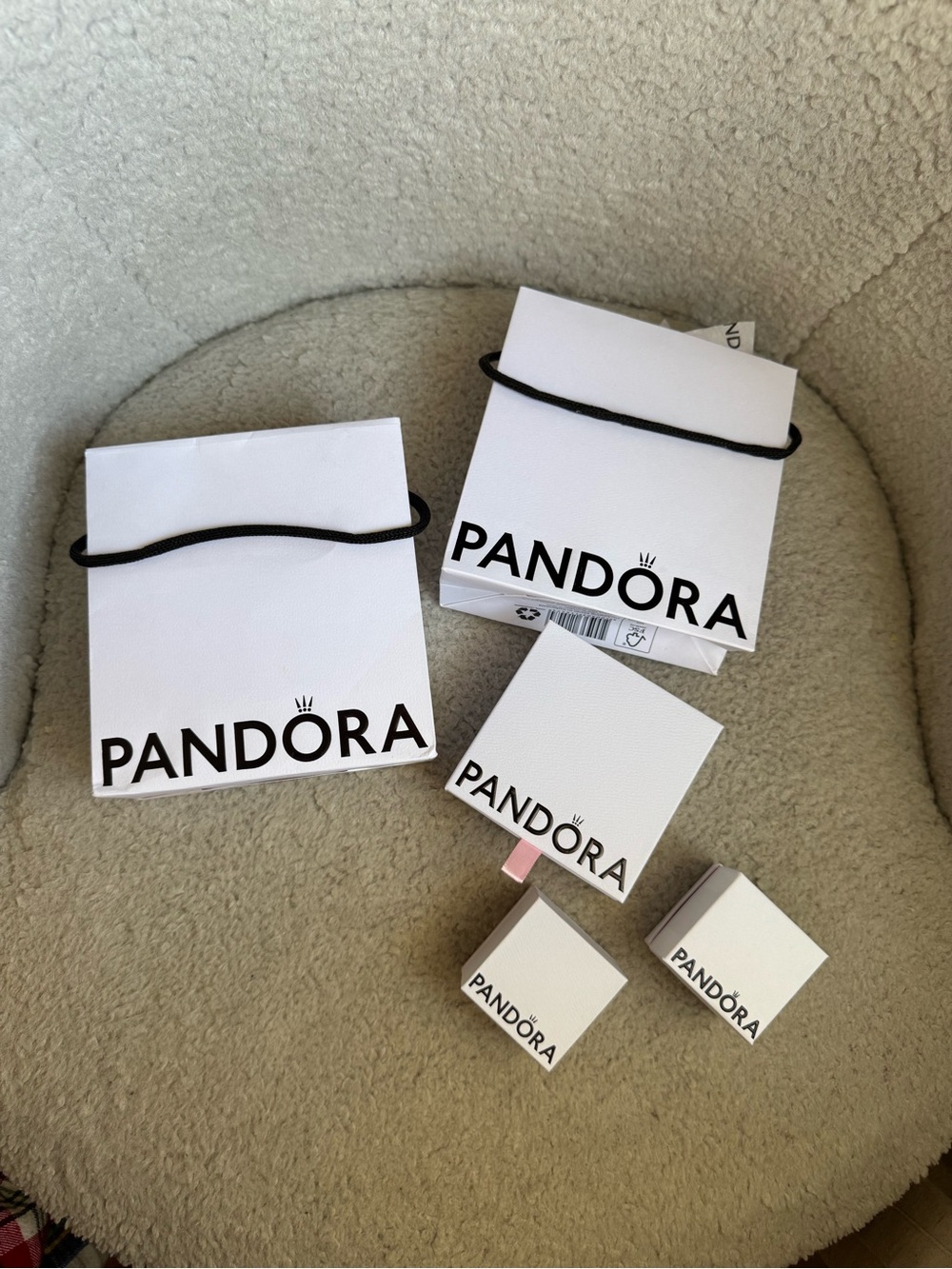 Pandora White Jewelry Gift Bags & Boxes Set